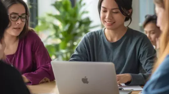 Au-delà du Bureau : Comment les attentes des jeunes redéfinissent le leadership en entreprise